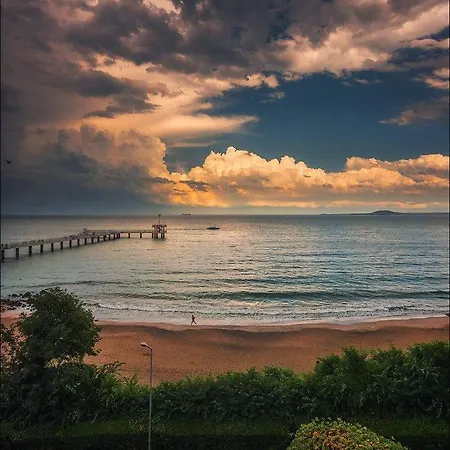 Luxury Versailles Center Opera 아파트 부르가스