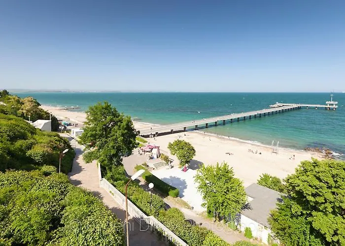 Luxury Versailles Center Opera *