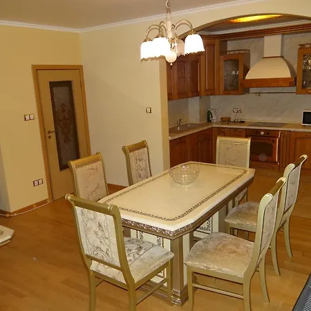 Luxury Versailles Center Opera Бургас