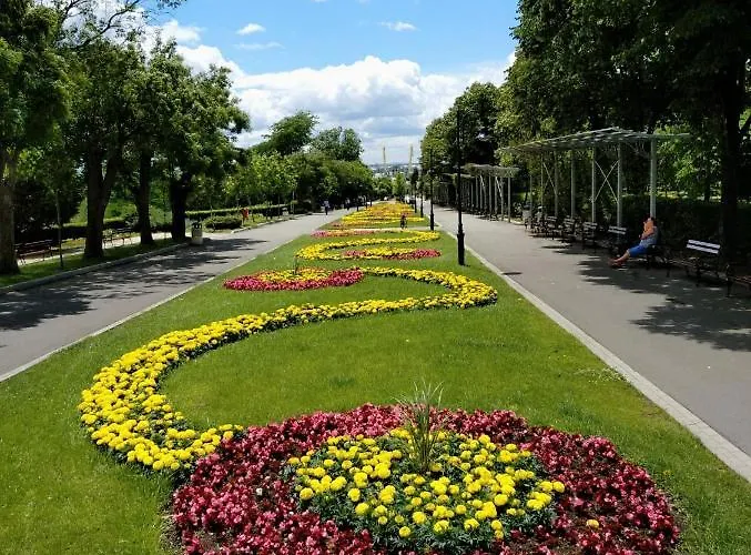 Luxury Versailles Center Opera * Burgas