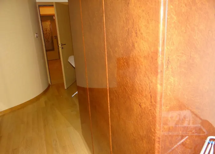 Luxury Versailles Center Opera Burgas